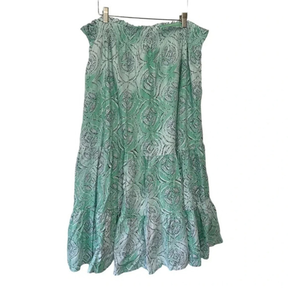 LC Lauren Conrad Skirt 1X Green Geometric Hi-Low Tiered Smocked Waist New - Picture 2 of 7